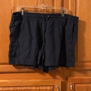 Gently used gap ladies linen shorts size xxl